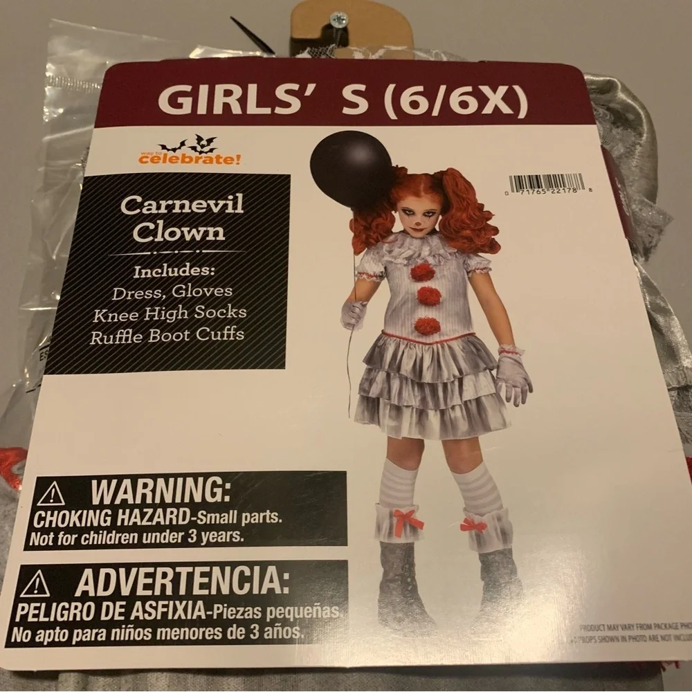 NWT. WAY TO CELEBRATE Carnevil Clown Creepy Clown Kids Costume